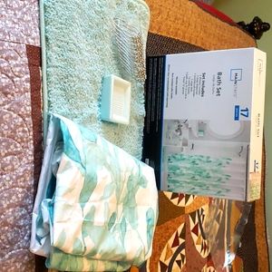 Bath set
